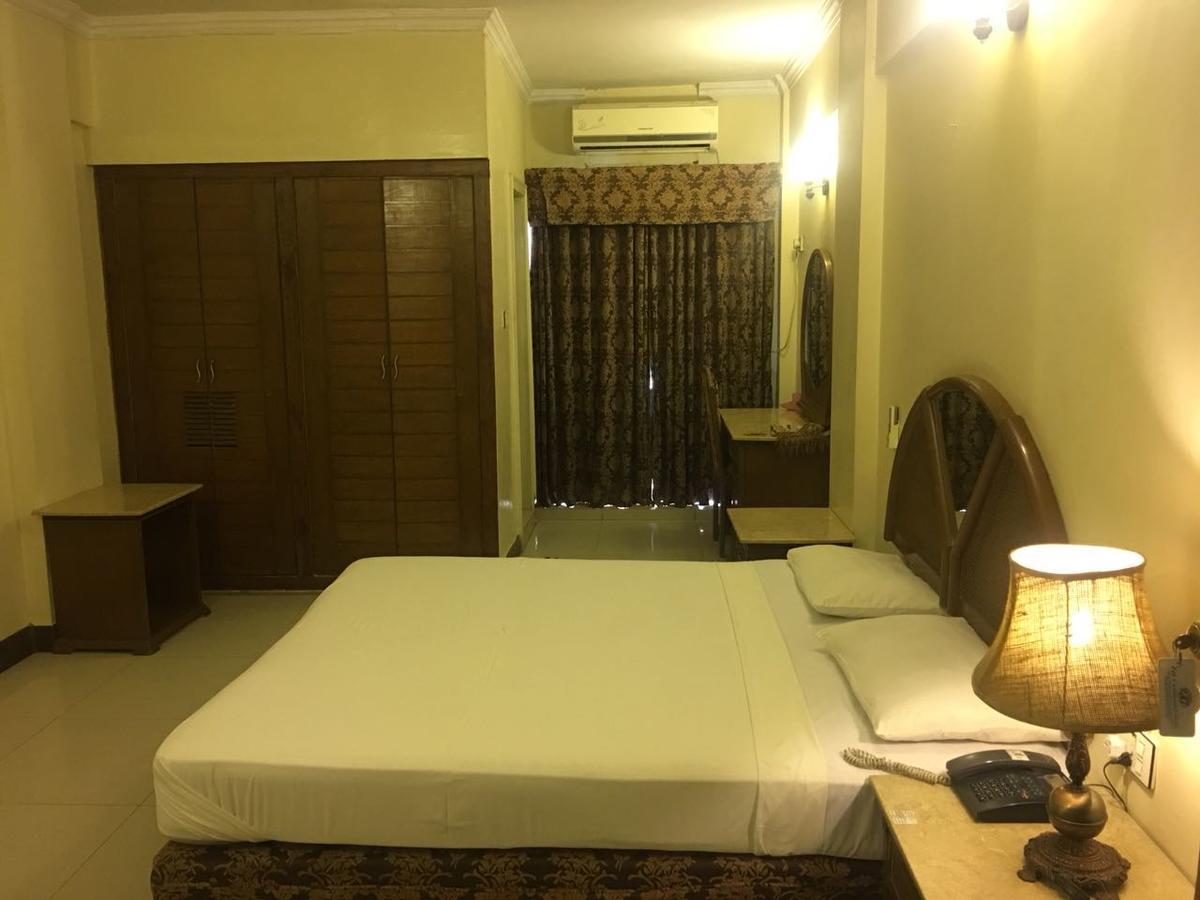 Pak Continental Hotel Bahawalpur Extérieur photo