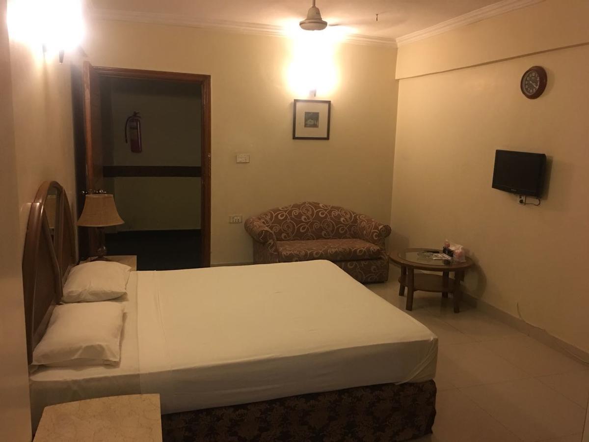 Pak Continental Hotel Bahawalpur Extérieur photo
