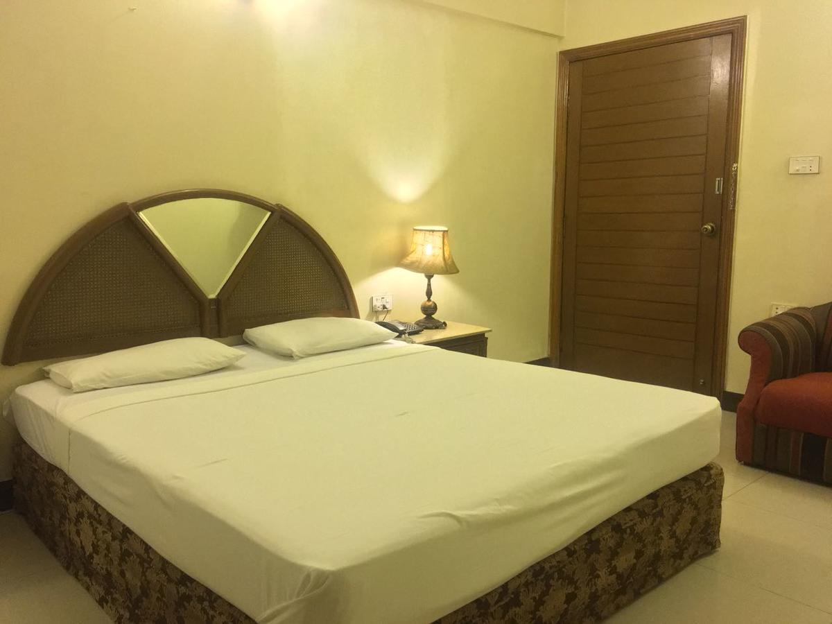 Pak Continental Hotel Bahawalpur Extérieur photo
