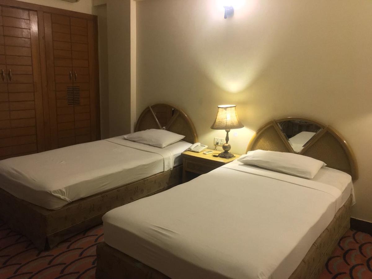 Pak Continental Hotel Bahawalpur Extérieur photo