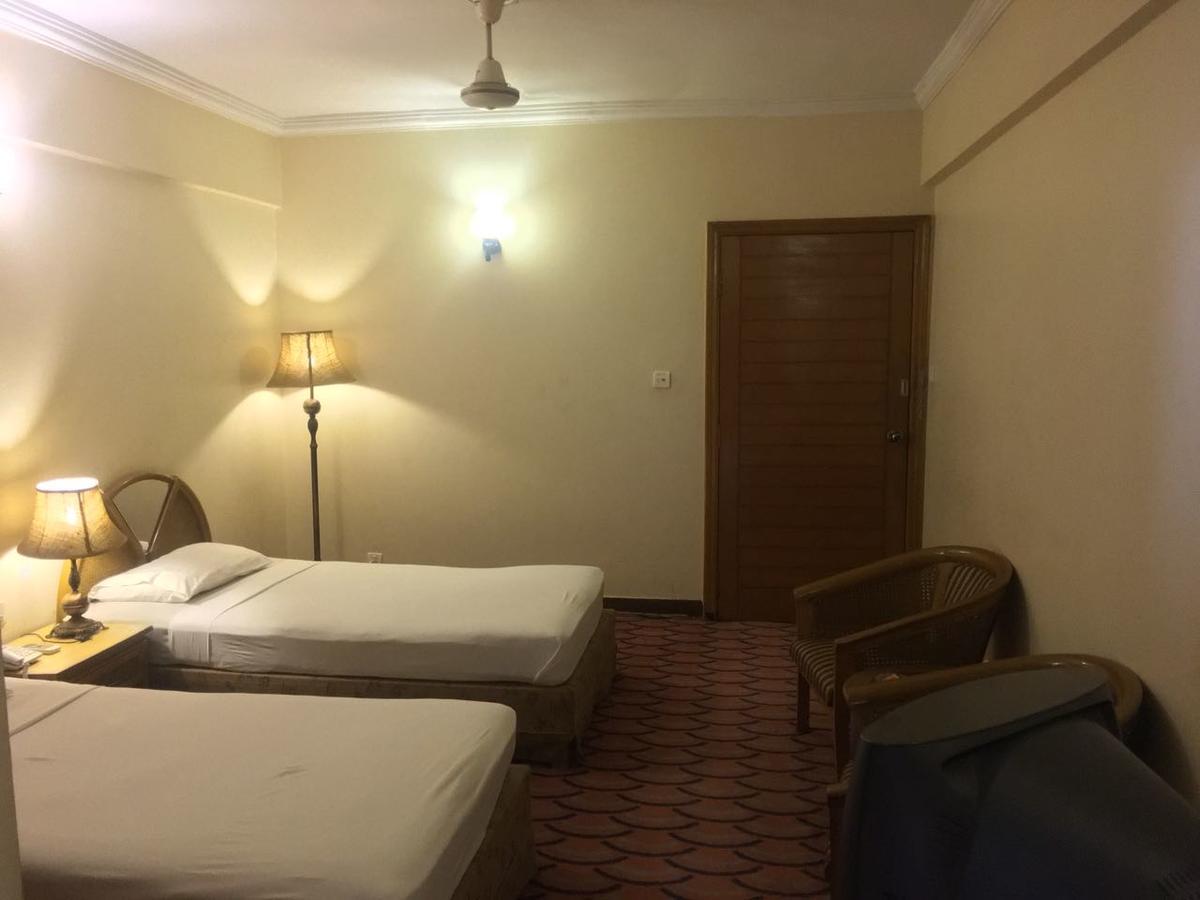 Pak Continental Hotel Bahawalpur Extérieur photo